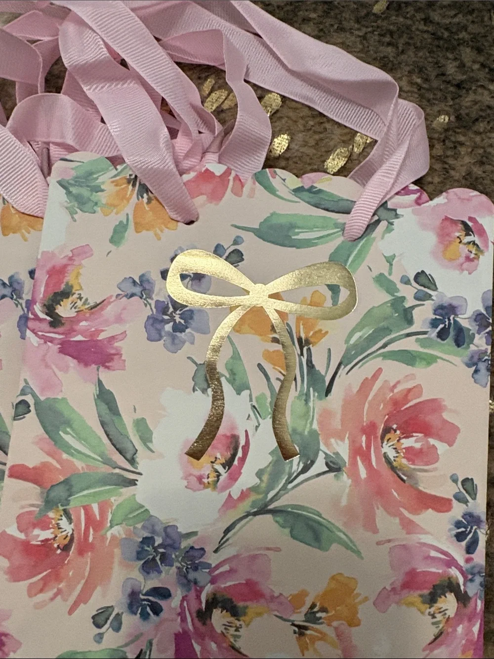 Plum Pretty Sugar Floral Pink Ribbon Gift Bags - Set of 7